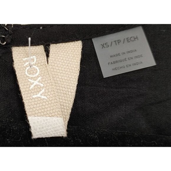 Roxy Women's Sleeveless V Neck Romper Size XS Black Back Zip Patterned Textured - Picture 2 of 3